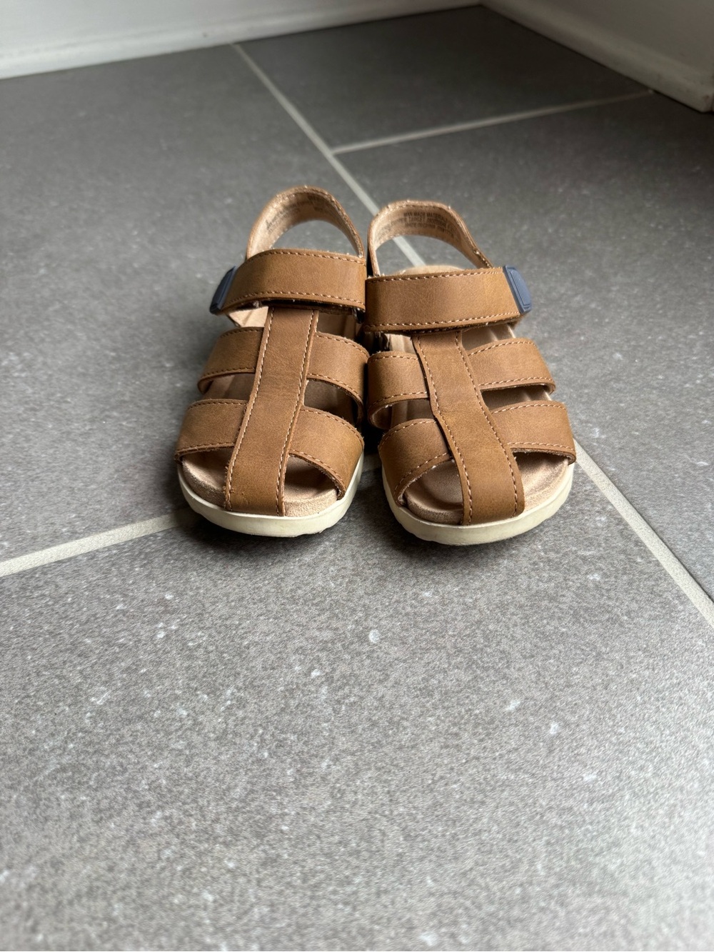 Cat & Jack Brown Closed-Toe Kids Sandals
